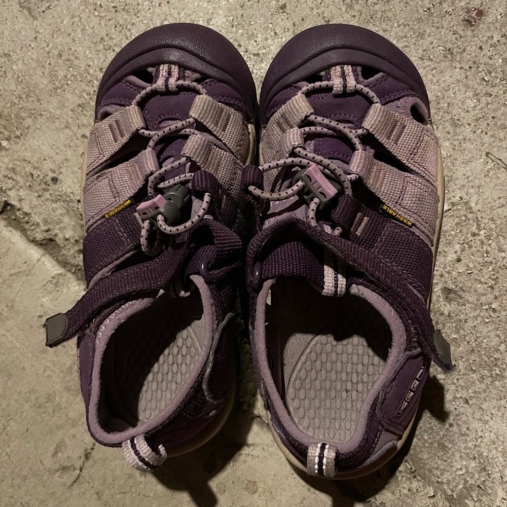 Purple Keen Kids Close Toed Sandals